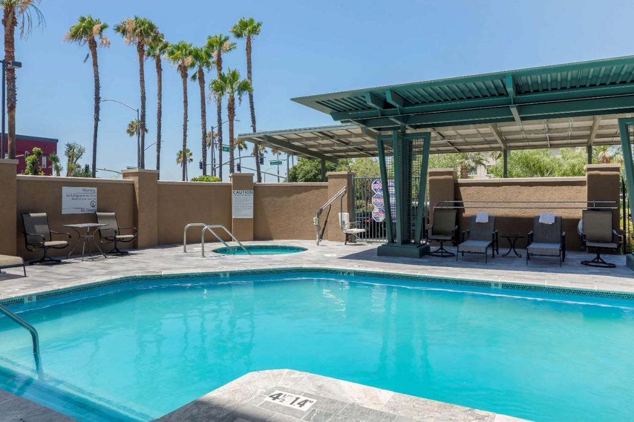 Comfort Suites Ontario Airport Convention Center Kültér fotó